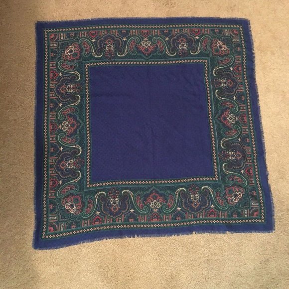 Pretty Patterned Blue Square Scarf - Picture 2 of 12